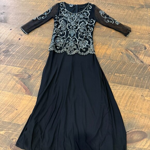 Black and Silver Embelished Formal Gown - Picture 1 of 4